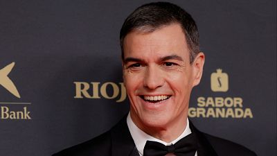 Goya 2025 | Pedro Sánchez se moja y desvela cuál es su película favorita - La noche de los Goya con... | Ver