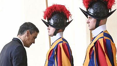 Pedro Sánchez asistirá por primera vez como presidente a una misa católica durante la visita del papa a Barcelona