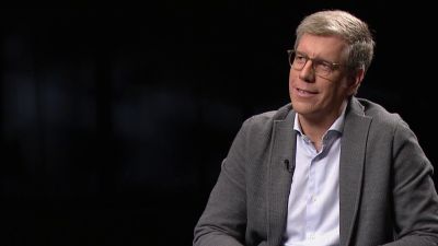 Pere Barri Soldevila, ginecòleg "Ens emportem a casa molt més del que la gent es pensa" Pere Barri Soldevila, ginecòleg "Ens emportem a casa molt més del que la gent es pensa"