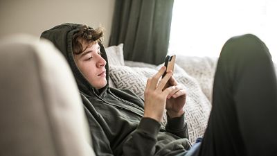 Quins perills té internet per als adolescents?
