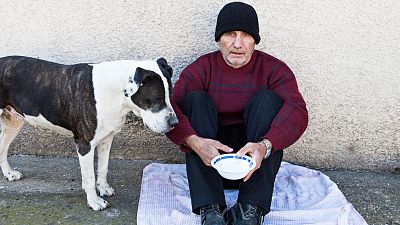 Casi un 75% de los sin techo ve a su perro su principal apoyo: "Mi familia me abandonó hace tiempo, ellos nunca"