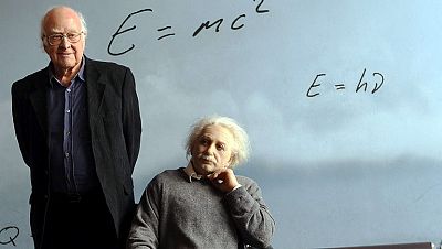 Higgs, Englert y Broust reciben el Premio Príncipe de Asturias de las Ciencias Higgs, Englert y Broust reciben el Premio Príncipe de Asturias de las Ciencias