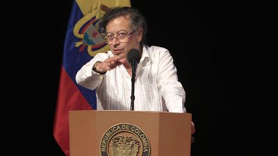 Petro dice tener informes "preocupantes" de las elecciones en Ecuador y pide claridad