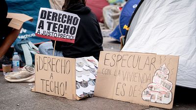 Contratos de alquiler indefinidos y congelar los precios: las reivindicaciones de los acampados en Sol por la vivienda