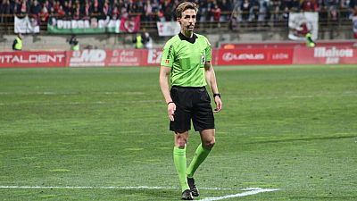 Pizarro Gómez: "Los jugadores tendrán que interiorizar que no se podrán celebrar los goles de manera muy efusiva" Pizarro Gómez: "Los jugadores tendrán que interiorizar que no se podrán celebrar los goles de manera muy efusiva"