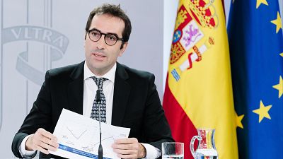 El Gobierno se compromete con Bruselas a reducir el déficit al 1,6% en 2028 mientras el gasto crece un 3,4% de media al año