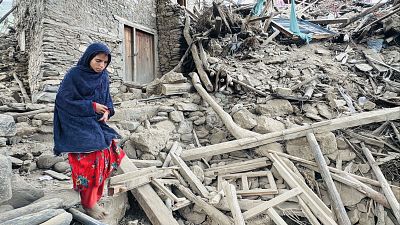 La pobreza de Afganistán y su aislamiento magnifican el impacto del devastador terremoto: "¡Somos un país maldito!"