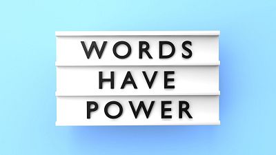 ¿Cómo influyen las palabras en nuestra salud mental?