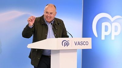 El PP acusa a Sánchez de organizar "una trama gangsteril" contra los jueces: "La cloaca es el PSOE"