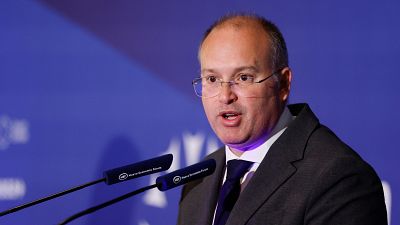 El PP acusa a los socios de Sánchez de estar "mudos" ante la "mafia" del PSOE y los socialistas hablan de "montaje"