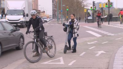 El transporte eléctrico pasa a ser más económico y sostenible