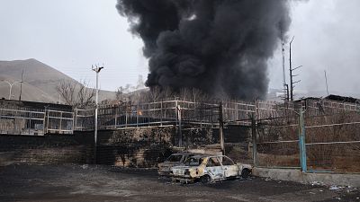 El IBEX 35 pierde el 0,86% mientras el petróleo roza los 100 dólares por barril