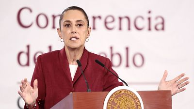 La presidenta de México valora el "acercamiento" de Felipe VI y aboga por seguir "avanzando en el diálogo" - La tarde en 24h | Ver La presidenta de México valora el "acercamiento" de Felipe VI y aboga por seguir "avanzando en el diálogo" - La tarde en 24h | Ver