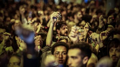 Una mà amb unes claus en protesta pels preus abusius dels lloguers a Barcelona | ACN Una mà amb unes claus en protesta pels preus abusius dels lloguers a Barcelona | ACN