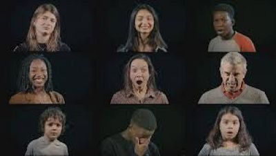 Psicologia: El negoci de les emocions - Són 4 dies | Escoltar