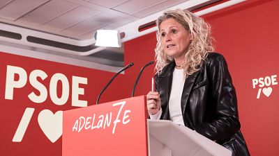 El PSOE ve a Guardiola "más dependiente de la ultraderecha" y deja a los militantes extremeños la decisión en la investidura