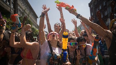 Pueblos de España en verano: Fiesta del Agua, en Vilagarcía de Arousa, Pontevedra Pueblos de España en verano: Fiesta del Agua, en Vilagarcía de Arousa, Pontevedra
