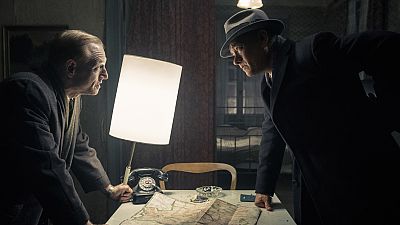 RTVE.es os ofrece una secuencia, en primicia, de 'El puente de los espías' RTVE.es os ofrece una secuencia, en primicia, de 'El puente de los espías'