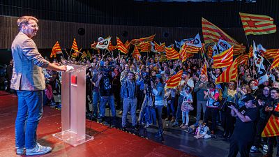 Pueyo (CHA) reivindica el movimiento aragonesista en su acto central de campaña arropado por Baldoví (Compromís)