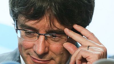 Puigdemont dice que ya no se trata de "presos políticos", sino de "rehenes"