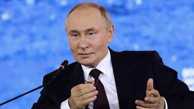 Putin rechaza la presencia de tropas extranjeras en Ucrania y asegura que las considerará "objetivo legítimo"