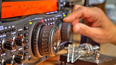 Radioaficionados: 32.000 en España. Radioaficionados: 32.000 en España.