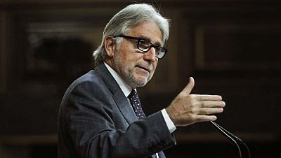 Rajoy dice desconocer en qué consiste la tercera vía catalana y defiende la unidad