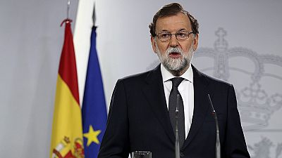 Rajoy, a los independentistas: "Abandonen sus propósitos, saben que este referéndum ya no se puede celebrar" Rajoy, a los independentistas: "Abandonen sus propósitos, saben que este referéndum ya no se puede celebrar"