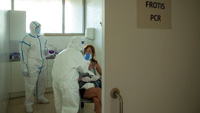 Dotes de comunicación y conocimientos médicos: retrato robot del rastreador perfecto contra la COVID-19