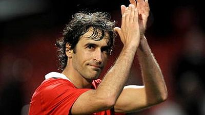 Raúl se despide de la Champions en Old Trafford