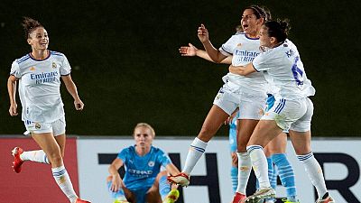 El Real Madrid femenino accede a la fase de grupos de la Champions y el Levante se queda en el camino
