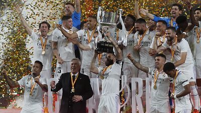Real Madrid 2-1 Osasuna: el Madrid levanta su 20ª Copa con doblete de Rodrygo y un gran Vinicius