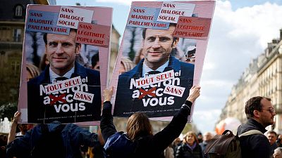 Macron proclama la ley de las pensiones tras su victoria jurídica - Ver ahora
