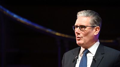 Starmer crea un DNI digital para frenar la inmigración irregular en Reino Unido y que las fronteras sean "más seguras"