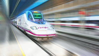 Renfe reduce sus pérdidas en 2024 respecto a 2023 gracias al crecimiento de viajeros en Alta Velocidad y Larga Distancia