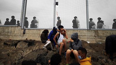Comienza la repatriación de cerca de 800 menores marroquíes no acompañados que entraron en Ceuta en mayo