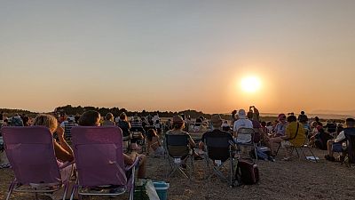 Unas 5.000 personas disfrutan del eclipse en Lerín, Navarra