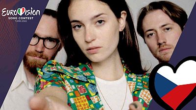 We Are Domi - "Lights Off" (República Checa) We Are Domi - "Lights Off" (República Checa)