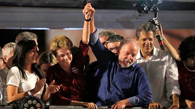 Lula vence a Bolsonaro por la mínima en un Brasil Lula vence a Bolsonaro por la mínima en un Brasil