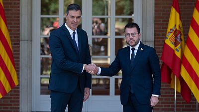 Sánchez y Aragonès acuerdan celebrar la mesa de diálogo la última semana de julio en Madrid