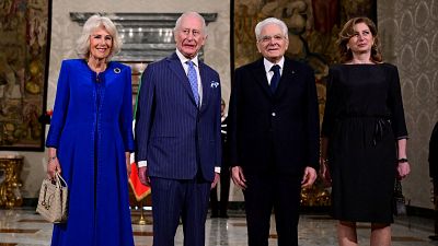 Los reyes británicos Carlos y Camila se reúnen con el presidente Mattarella en su visita oficial a Roma