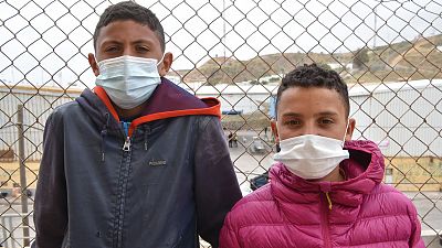 Riduan y Aiman, dos niños que duermen en las calles de Ceuta: "No queremos volver a Marruecos"