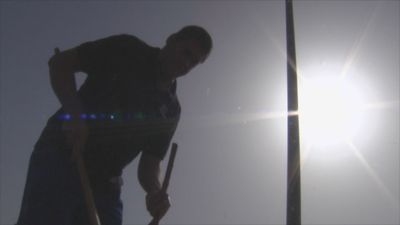 Los riesgos de trabajar bajo el sol Los riesgos de trabajar bajo el sol