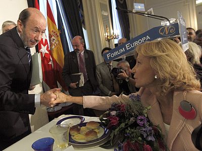 Rubalcaba: "Rajoy gobernó ocho años con el impuesto de patrimonio que ni se planteó quitar"