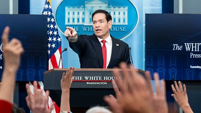 Marco Rubio da por terminada la ofensiva en Irán y anuncia una nueva fase en Ormuz mientras siguen las negociaciones