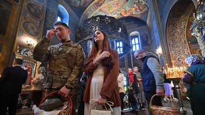 La tregua pascual declarada por Putin y aceptada por Zelenski llega a su fin entre acusaciones mutuas de Moscú y Kiev