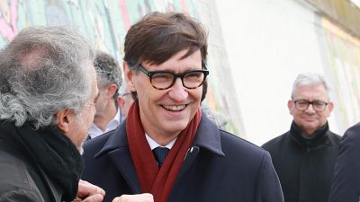 El president de la Generalitat, Salvador Illa, rient durant una visita al BesArt | ACN