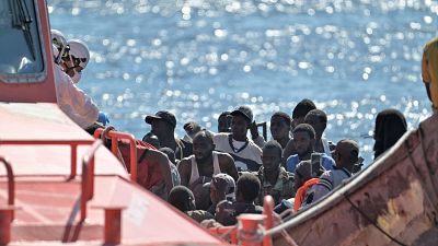 Salvamento Marítimo rescata un cayuco con 134 migrantes a bordo en aguas próximas a Gran Canaria