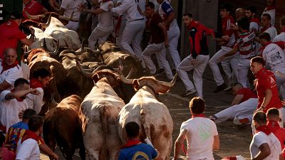 La manada a su paso por la calle Mercaderes