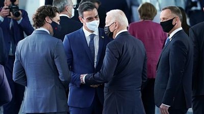 La reunión entre Sánchez y Biden se queda en un breve encuentro de pasillo en la cumbre de la OTAN